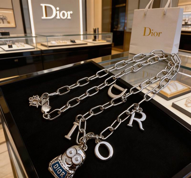 Dior Necklace 04yxs177